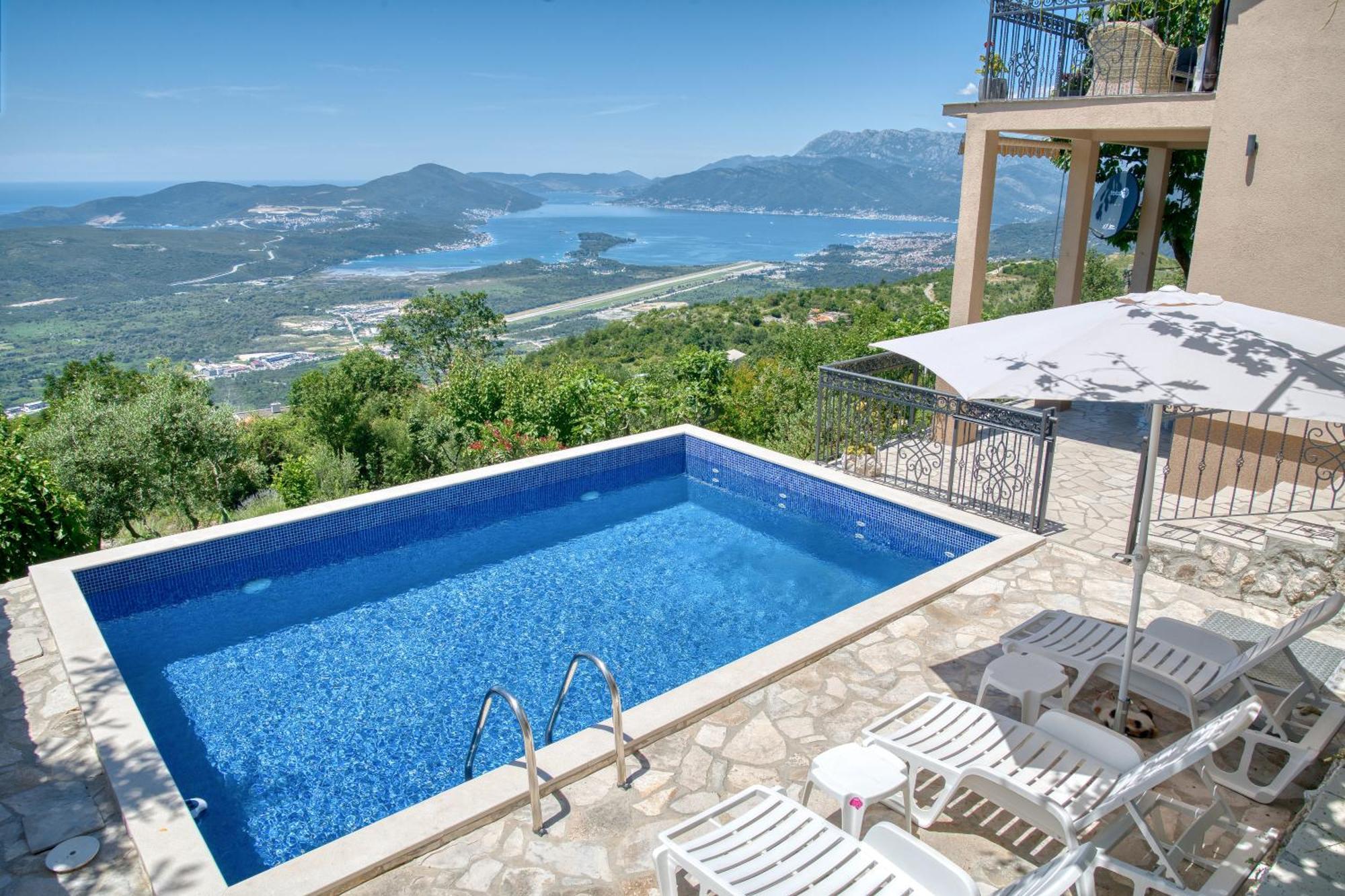 Apartment Paradise Котор Екстер'єр фото